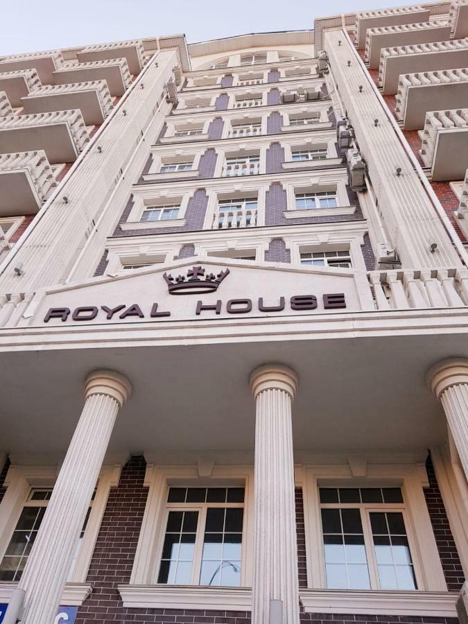 Royal House Apartment 키예프 외부 사진